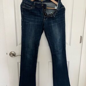 Lucky Brand Dark Blue Jeans